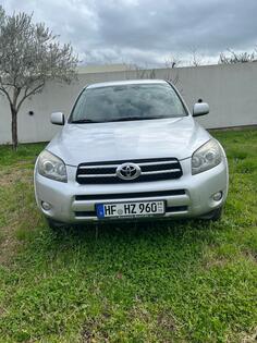 Toyota - RAV 4 - 2.2