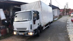 Iveco - 75e/18