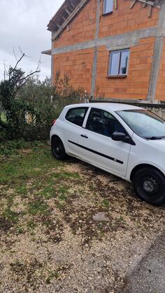 Renault - Clio - 1.5 dci