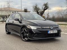 Volkswagen - Golf 8 - 2.0TDI R-line 2022