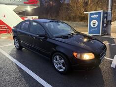 Volvo - S40 - 2.0
