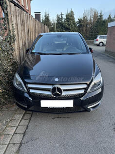 Mercedes Benz - B 220 - CDI