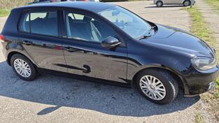 Volkswagen - Golf 6 - 1.6 tdi 77kw