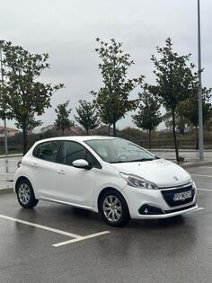 Peugeot - 208 - 1.2