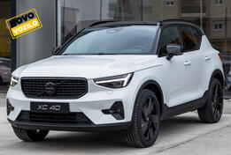 Volvo - XC 40 - B4 (P) ULTRA BLACK EDITION