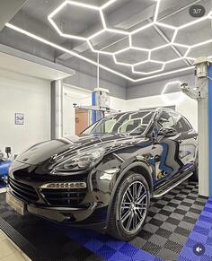 Porsche - Cayenne - 3.0