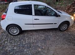 Renault - Clio - 1.5 DCI