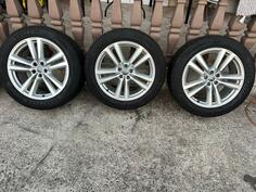 Fabričke felne i AUDIQ7 gume