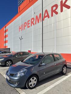 Renault - Clio - 1.5 CDI