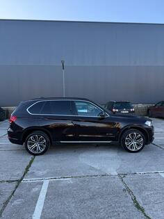 BMW - X5