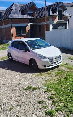 Peugeot - 208 - 1.4 hdi