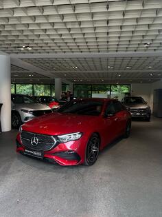 Mercedes Benz - E 200 - AMG