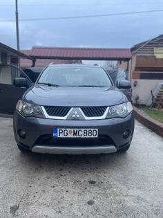 Mitsubishi - Outlander - 2.0