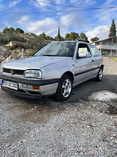 Volkswagen - Golf 3 - 1,6