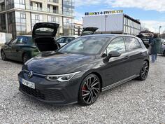 Volkswagen - Golf 8