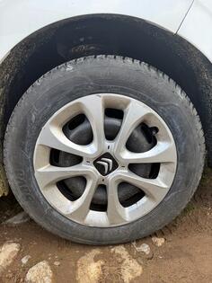 Fabričke felne i 4x108 gume