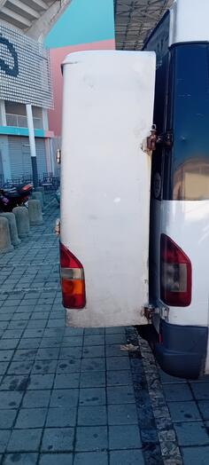 Parçalı otobüsler