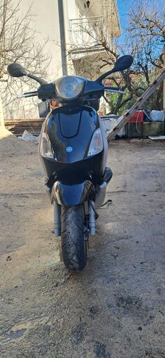 Piaggio - FLY 100