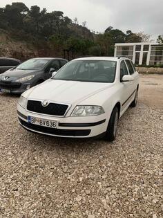 Škoda - Octavia - 1900 kub 77 kv