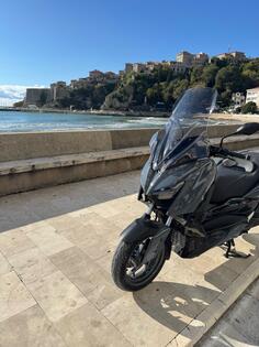 Yamaha - tech max 300
