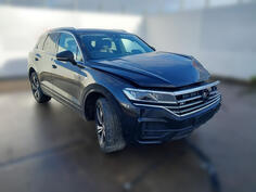 Volkswagen - Touareg  in parts