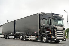 Scania - S 500 / Tandem komplet 120 m3 / Prolazni / Cerada / 7,7 m / Kamion sa ceradom + prikolic...