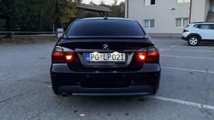 BMW - 320 - 2.0