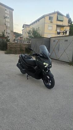 Yamaha - XMAX 300