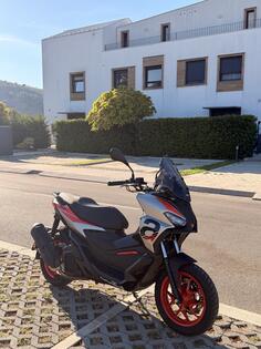 Aprilia - SR GT