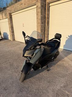 Yamaha - X Max