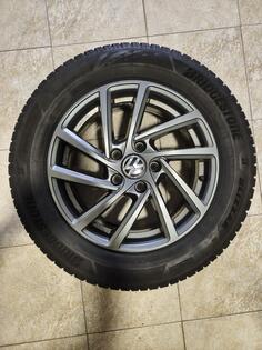 Fabričke rims and bridgestone tires