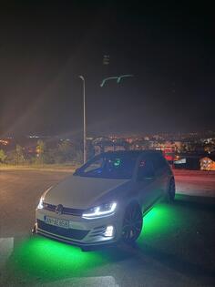 Volkswagen - Golf 7 - 1.6 Tdi