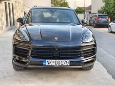 Porsche - Cayenne - S