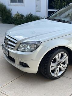 Mercedes Benz - C 200 - 2.2 CDI