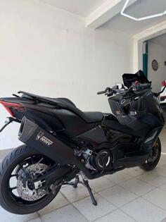 Yamaha - tmax