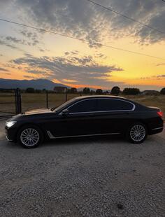 BMW - 730 - 730L