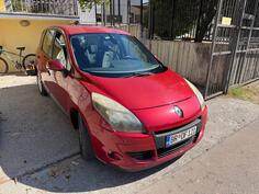 Renault - Scenic - 1.9 DCI