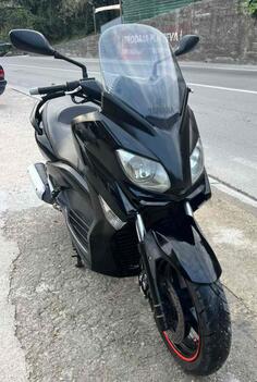 Yamaha - YP 250 R X MAX
