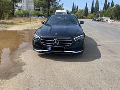 Mercedes Benz - E 220 - 4matic