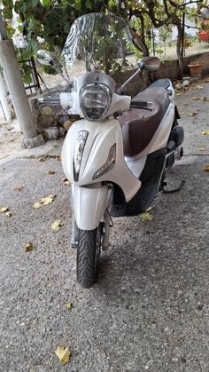 Piaggio - Beverly 300ie