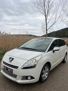Peugeot - 5008 - 1.6hdi