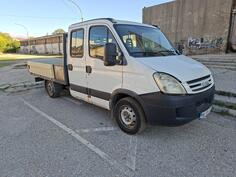 Iveco - dupla kabina