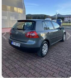 Volkswagen - Golf 5 - 1.6 fsi