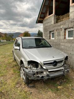 Mercedes Benz - ML 270 - 2.7 cdi