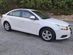 Chevrolet - Cruze - 1.6