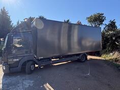 Mercedes Benz - Atego 818