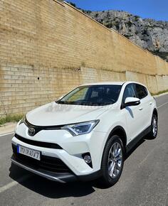 Toyota - RAV 4 - 2.0 D4D