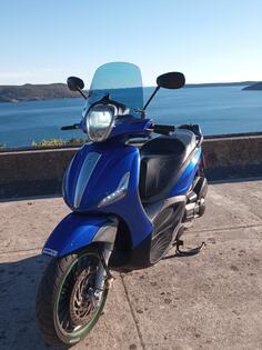Piaggio - Beverly