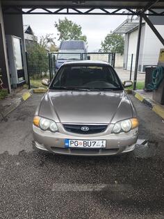 Kia - Spectra - 1.6 BENZIN