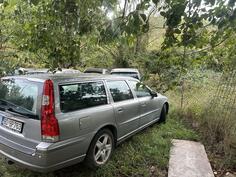 U djelovima Volvo - V70 2.4 d5
